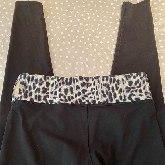 PINK leggings - Picture 2 of 4